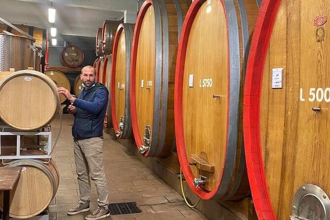 Full day wine tour in Barolo&Barbaresco